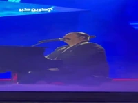 اجرای زنده و زیبای ترانه «زخم کاری» از بهنام بانی 
