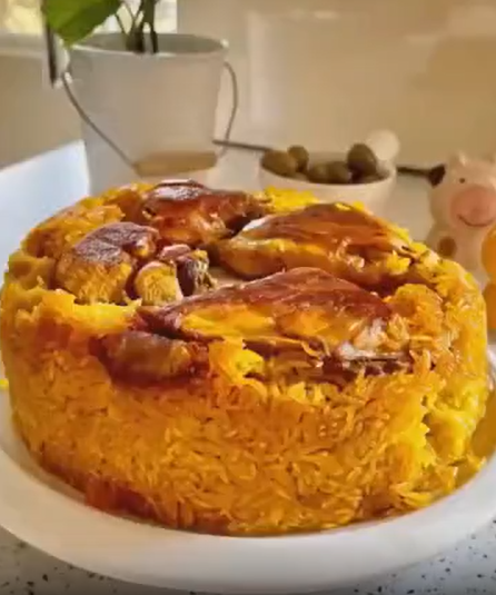 طرز تهیه مقلوبه مرغ لبنانی 