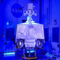 ناسا ساخت ماه‌نورد خود را لغو کرد