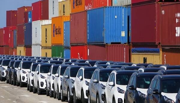 انتشار آیین نامه واردات خودروهای کارکرده؛ واردکننده تا ۵ سال حق واگذاری و فروش ندارد