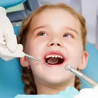 پیشگیری از پوسیدگی دندان‌ها با فلوراید تراپی