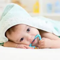 روش صحیح شیردهی به نوزاد کولیکی