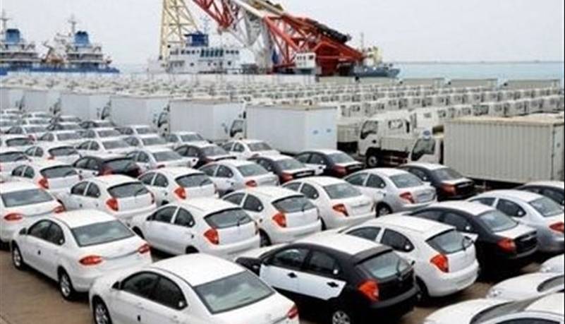 یک سال تأخیر در تصویب آیین‌نامه واردات خودرو بدون رفع ابهامات
