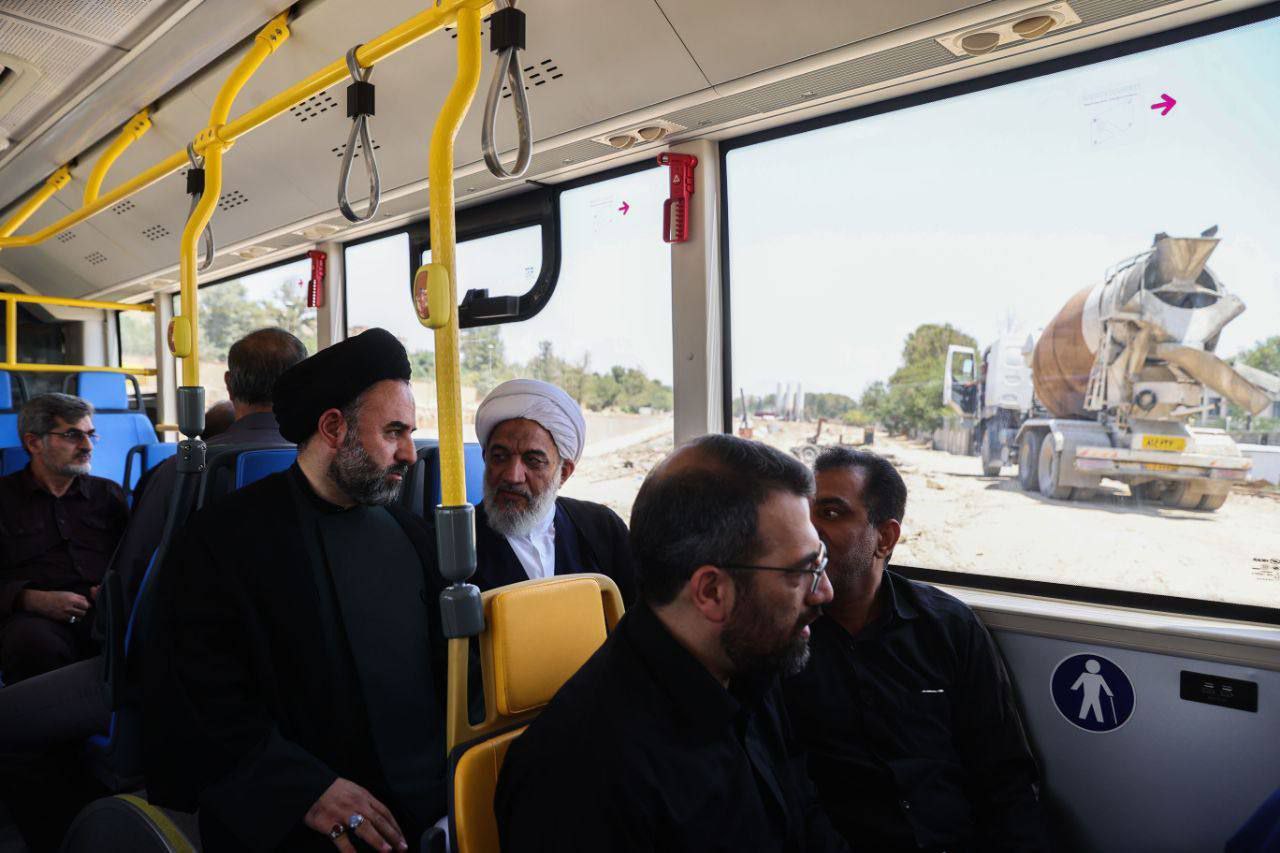 عکس/ بازدید نمایندگان تهران در مجلس از پروژه‌های عمرانی پایتخت