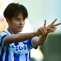 ستاره فوتبال آسیا رئال را پولدار می‌کند
