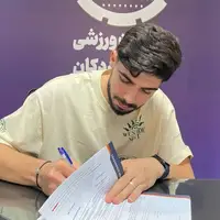 ستاره تیم ملی سوریه به ایران آمد