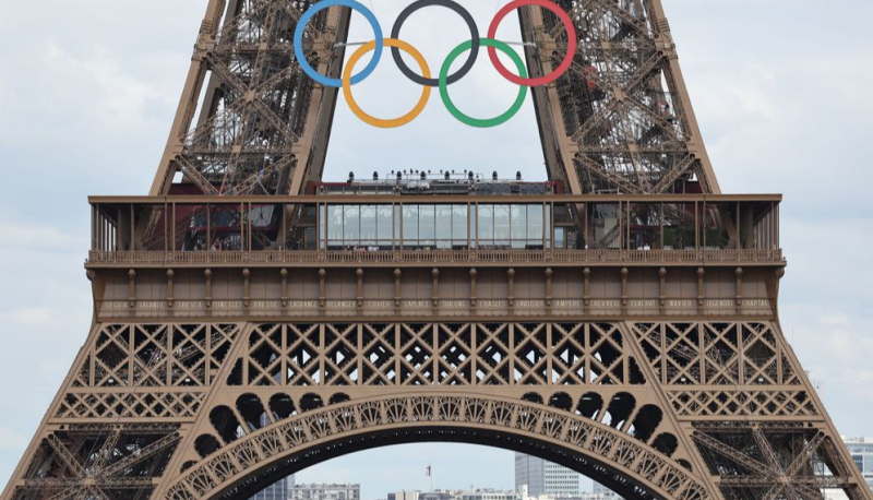 میزبانی بد پاریس از المپیکی‌ها؛ کمبود آب و اتوبوس‌های پنجر و بدون کولر