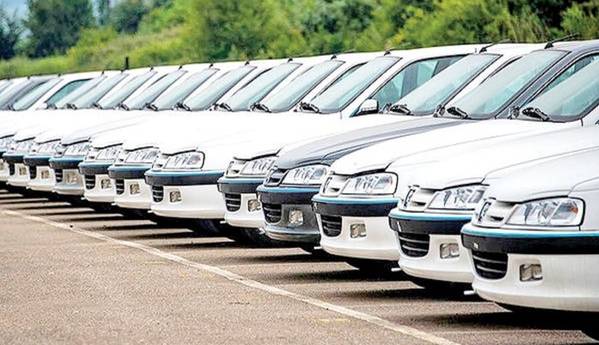 معاون وزیر صمت: مجوزی برای افزایش قیمت خودرو صادر نشده است