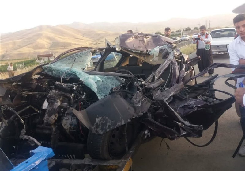 تصادف پژو و کامیون در محور سقز - بانه؛ 2 نفر کشته شدند