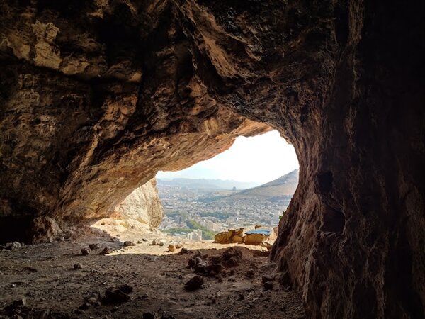 وجود 7 غار در دره‌ تاریخی خرم‌آباد