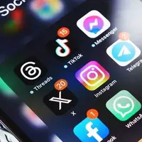 شبکه های اجتماعی باید در مالزی مجوز بگیرند