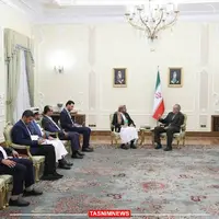 عکس/ دیدار سخنگوی انصارالله یمن با رئیس‌جمهور