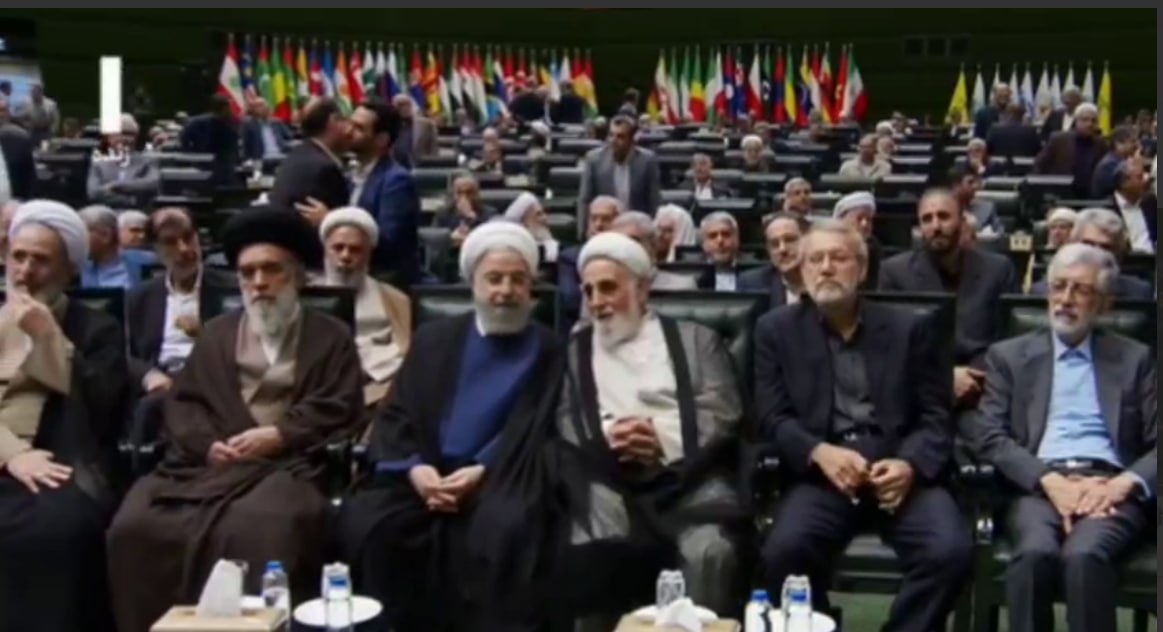 عکس/ حضور حسن روحانی در مراسم تحلیف رئیس جمهور