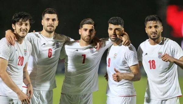 پُردرآمدترین فوتبالیست ایران کیست؟