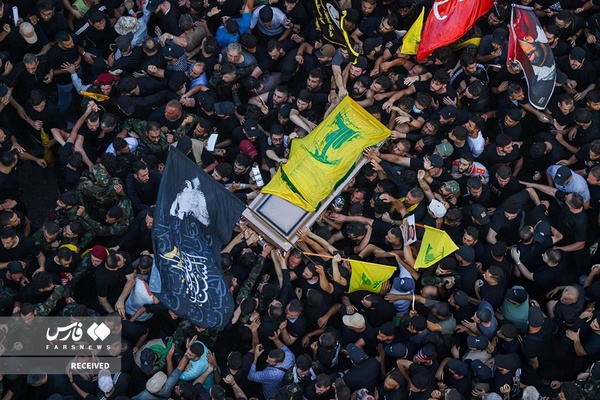 عکس/ سخنرانی سید حسن نصرالله در مراسم تشییع «فواد شکر»
