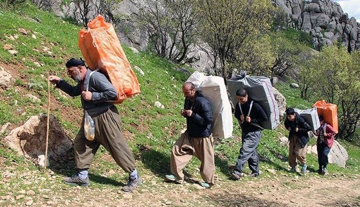 فرمانده مرزبانی: حامی کولبران قانونی هستیم