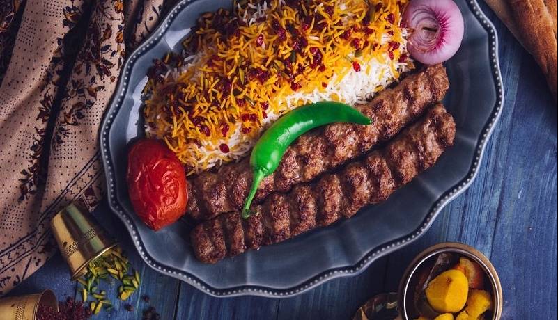 رمز و راز کوبیده رستورانی و نحوه پخت در منزل بدون منقل 