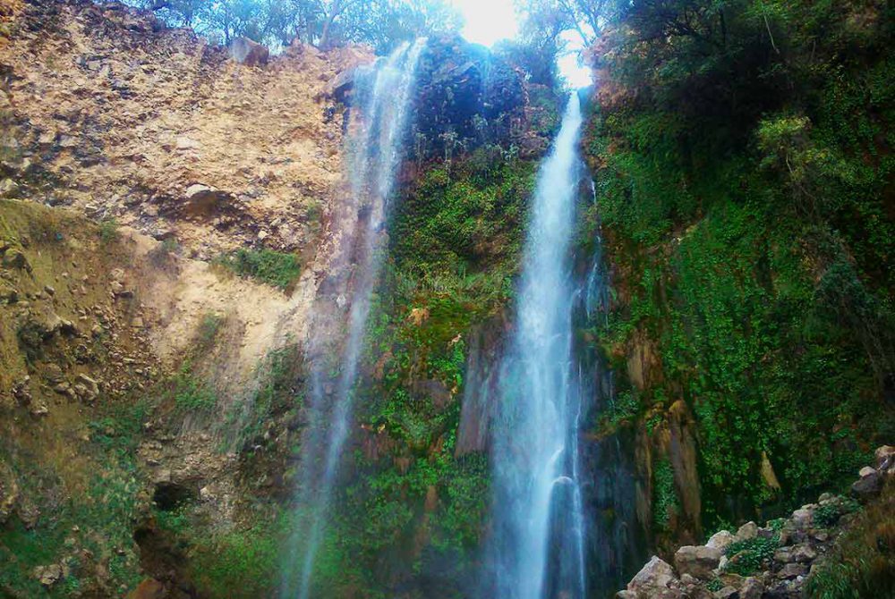 آبشار زیبای شیوند خوزستان 