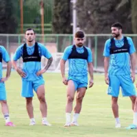 حریف پرسپولیس، آبی‌پوش شد!