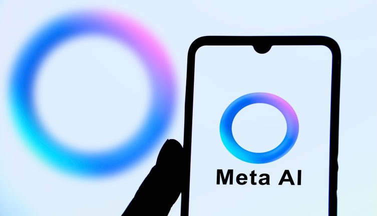 واتساپ حالت صوتی هوش مصنوعی Meta AI را دریافت می‌کند