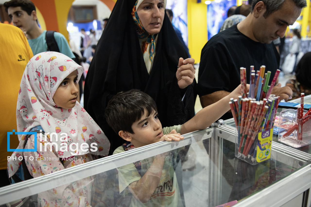 عکس/ دهمین جشنواره و نمایشگاه نوشت‌افزار ایرانی