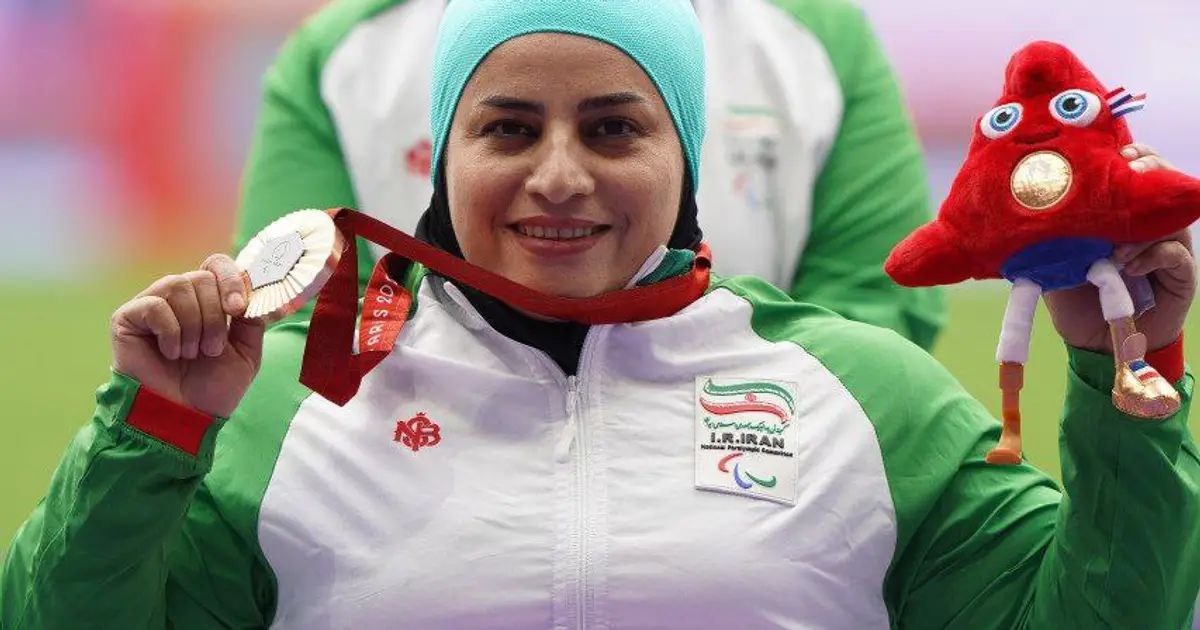 تماس تلفنی دختر شهیدرئیسی با مدال‌آور پارالمپیک