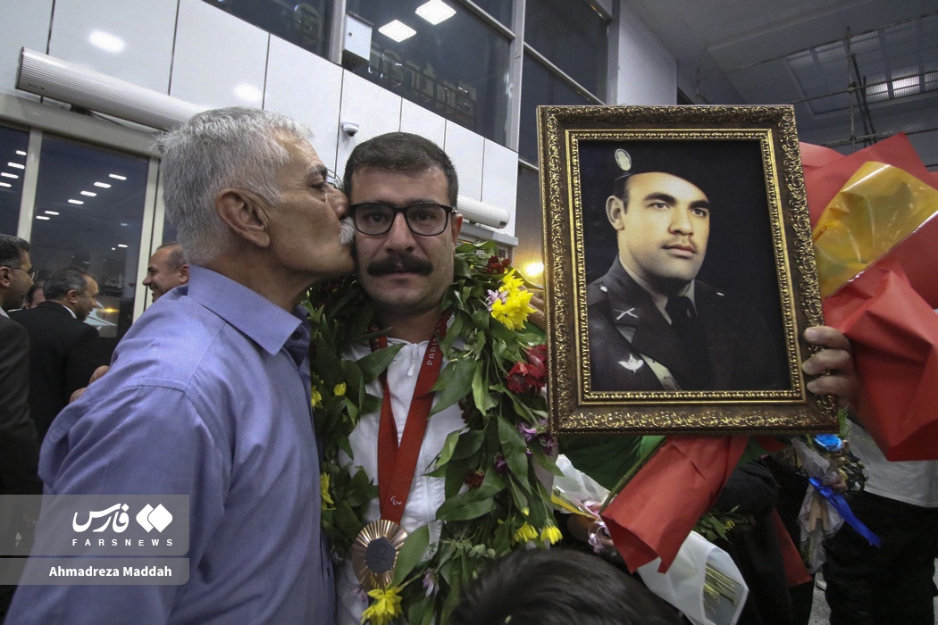 عکس/ استقبال از قهرمانان فارسی پارالمپیک پاریس ۲۰۲۴ در شیراز