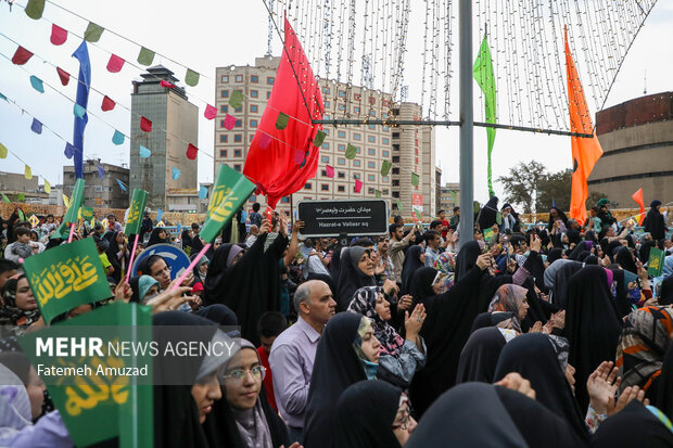 گزارشی از جشن باشکوه میلاد پیامبر(ص) در تهران