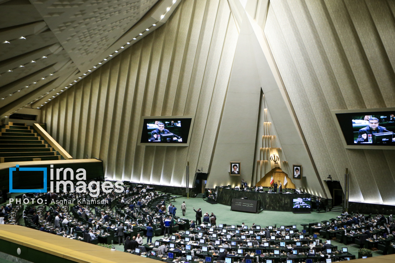  عکس/ درحاشیه جلسه علنی مجلس شورای اسلامی
