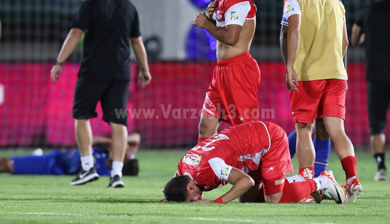 سجده شکر مهری با بک‌گراند لشگر شکست خورده آبی!