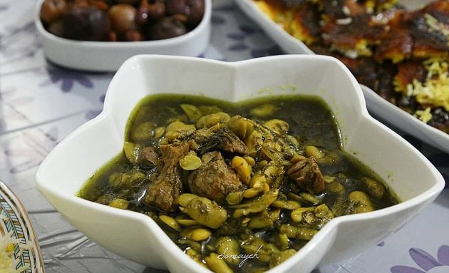 طرز تهیه خورش باقالی سبز با گوشت 