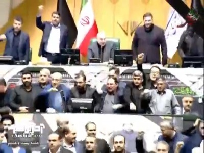 فریادهای سپاه انقلابی تشکر تشکر در صحن مجلس