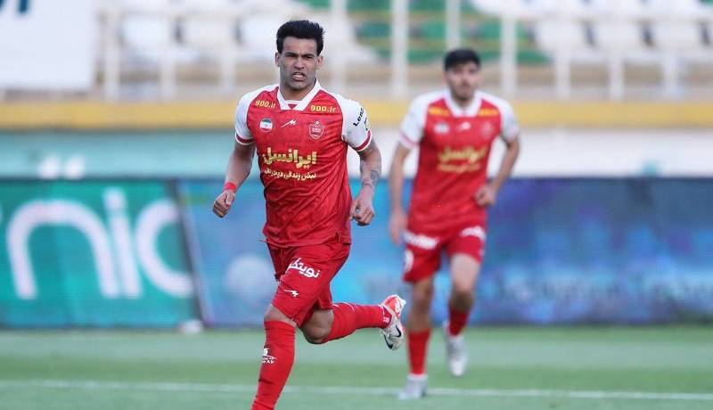 شماره 10، خط خورده بزرگ پرسپولیس