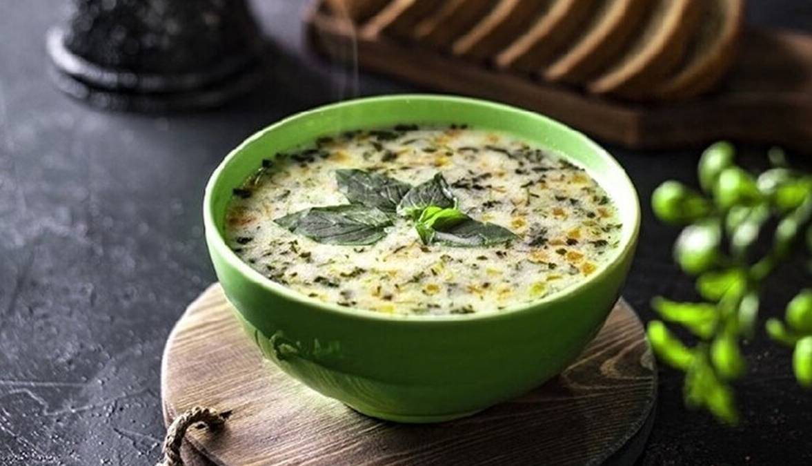 طرز تهیه یک کاسه سوپ داغ و خوشمزه پاییزی