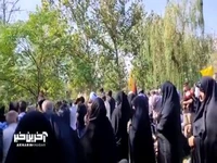 نماهایی دیدنی از ازدحام مردم در مترو و نماز جمعه رهبر انقلاب 