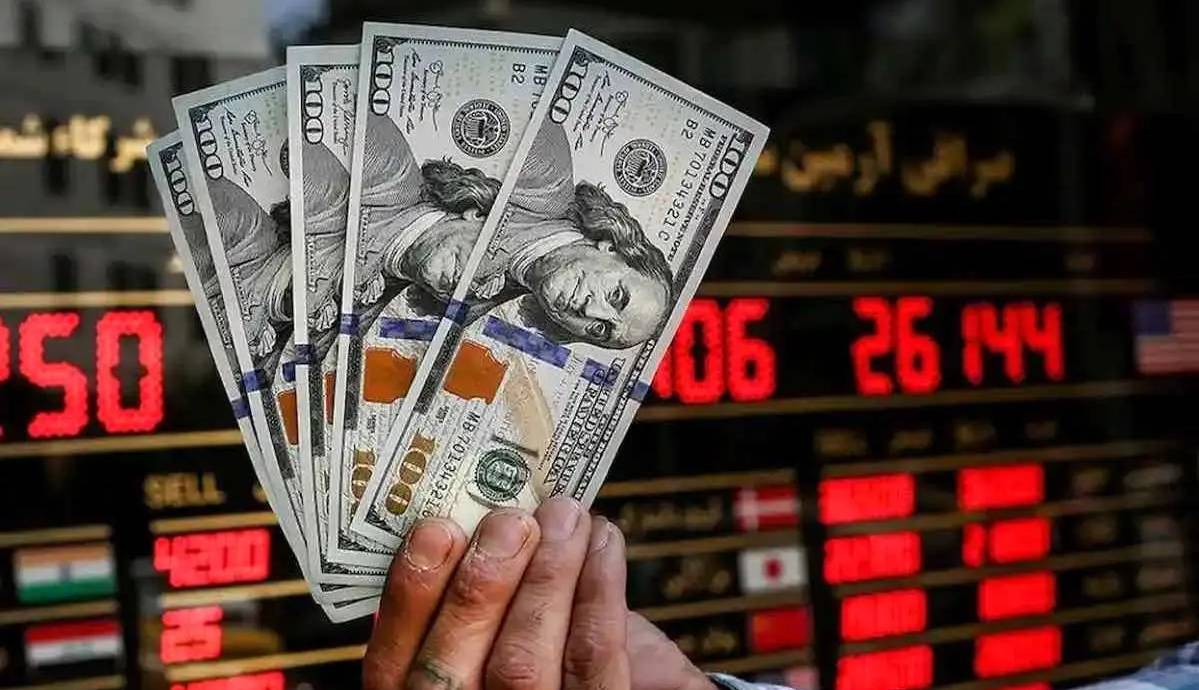 افزایش 2200 تومانی قیمت دلار نیمایی در یک ماه