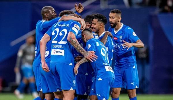 الهلال با 5 گل آماده دیدار با استقلال شد