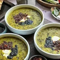 طرز تهیه آش اصیل ایرانی با طعم بی‌نظیر برای پاییز