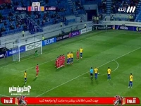 ضربه آزاد براهیمی خطرناک از بالای دروازه پرسپولیس به بیرون رفت