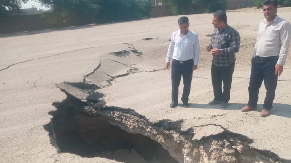 فرونشست زمین در روستای پاگچی رامهرمز به 90 خانه آسیب زد