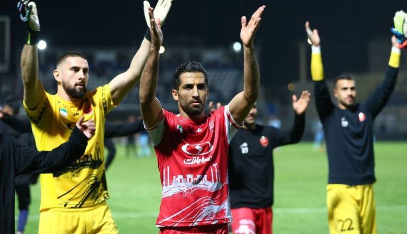 استقبال کم هواداران پرسپولیس از بازی جام حذفی