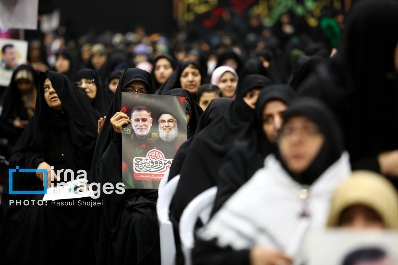 عکس/ حضور سردار رادان در چهلمین روز شهادت سردار «عباس نیلفروشان»