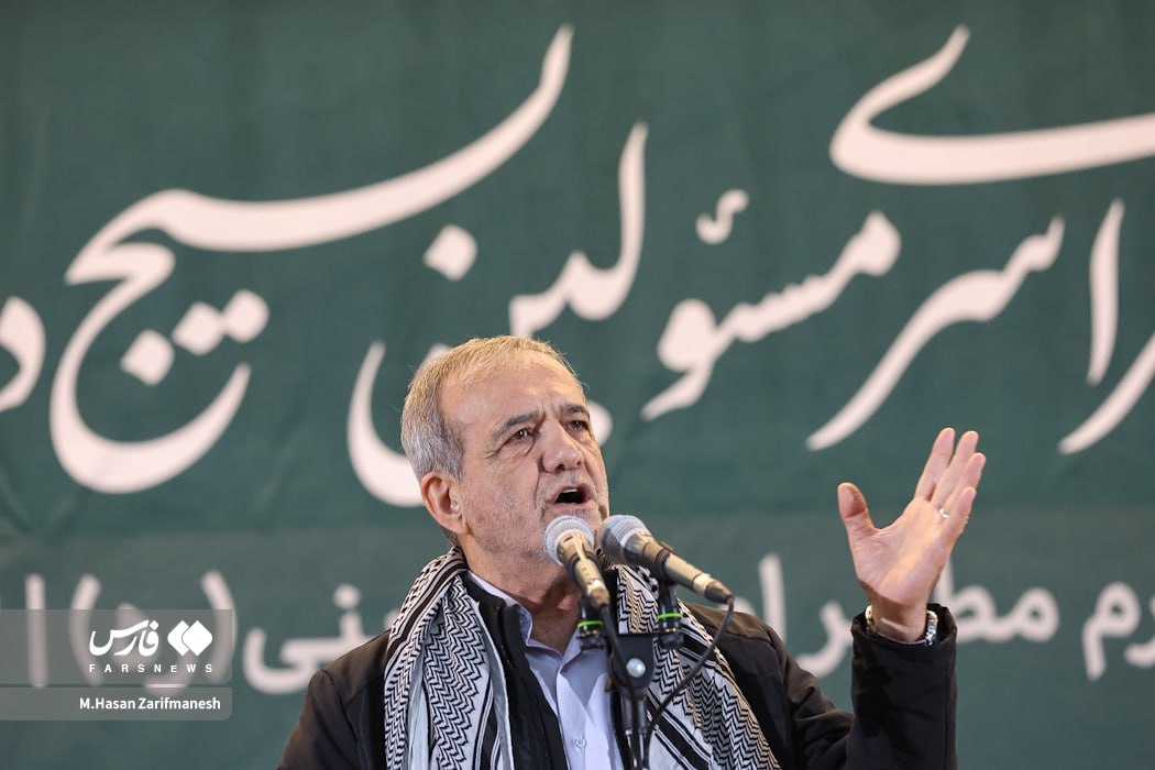 گردهماییِ بسیج دانشجویی با حضور رئیس‌جمهور