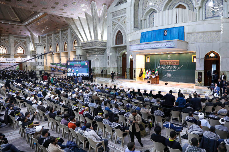 عکس/ حضور «پزشکیان» در گردهمایی سراسری مسئولین بسیج دانشجویی و طلاب بسیجی