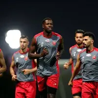 کاروان پرسپولیس در دوحه ماندگار شد