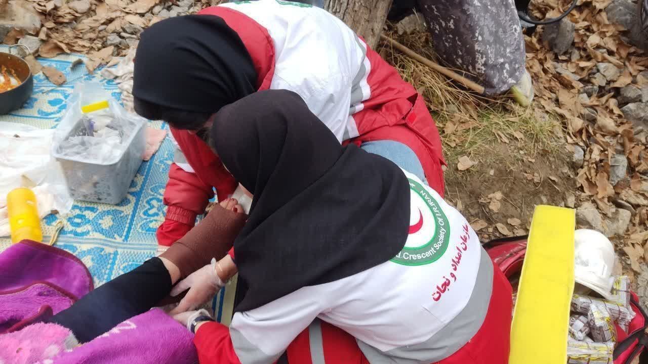 نجات بانوی مصدوم در ارتفاعات روستای بوژانِ نیشابور
