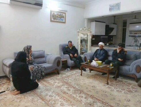 اعلام خبر درگذشت 4 مأمور نیروی انتظامی خراسان رضوی به خانوادههای آنان