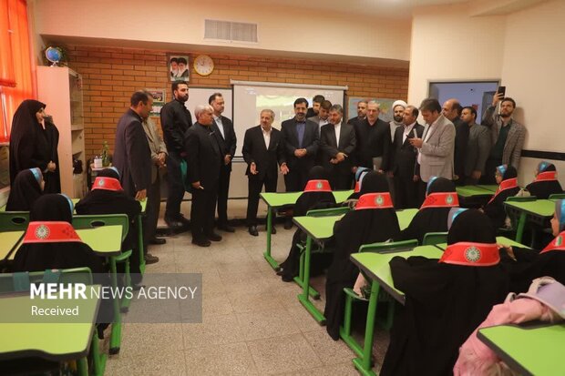افتتاح مدرسه خیّرساز در قم با حضور وزیر آموزش‌‌وپرورش