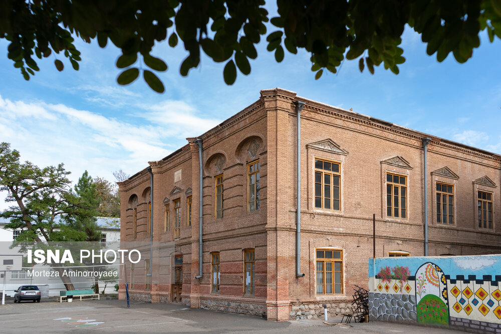 معماری زیبای مدرسه تاریخی خسروی در خوی