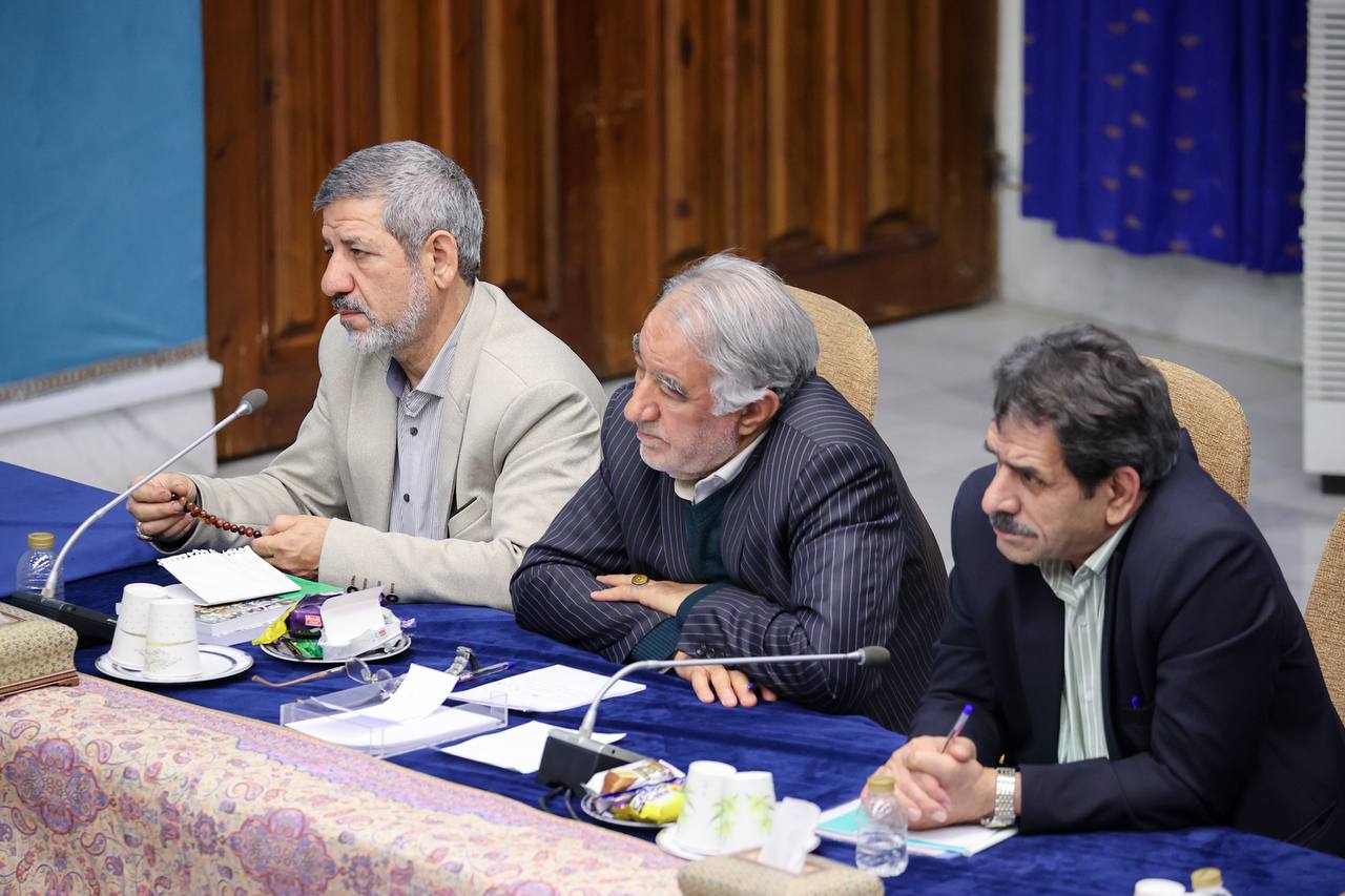 دیدار رییس جمهور با اعضای شورای مرکزی خانه احزاب 
